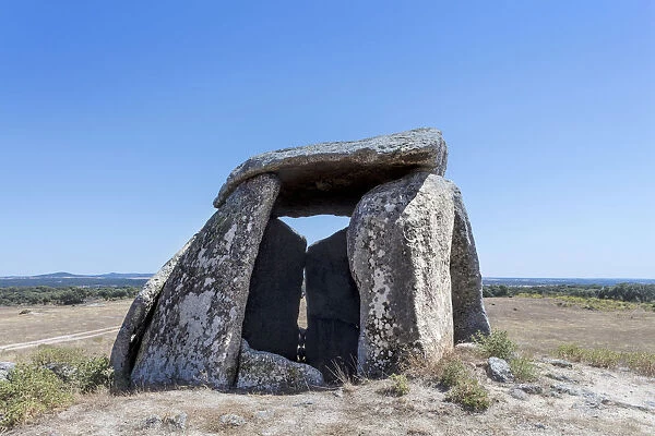 Europe, Iberia, Portugal, The Alentejo, megalithic monument; dolmen of Tapadao or
