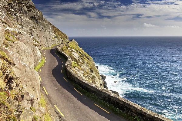 Europe, Ireland, Kerry county, scenic road along Dingle Peninsula near Slea Head