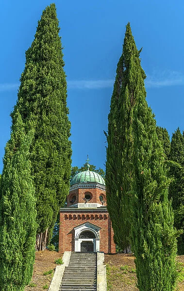 europe, Italy, Friuli Venezia Giulia. The mausoleum of Teodore de la tour near in the Collio area