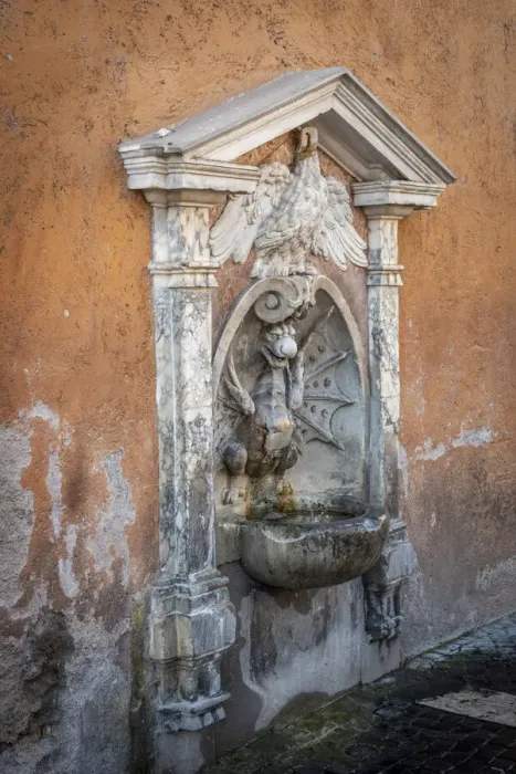 Framed Print : europe, Italy, Latium. Rome, a fountain with a dragon on the via della Conciliazione Framed Print : europe, Italy, Latium. Rome, a fountain with a dragon on the via della Conciliazione