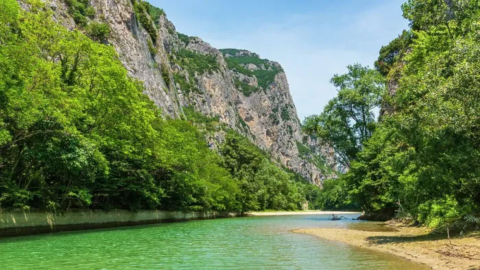 Framed Print : europe, Italy, The Marches. the river Candigliano near the gorge Gola del Furlo Framed Print : europe, Italy, The Marches. the river Candigliano near the gorge Gola del Furlo