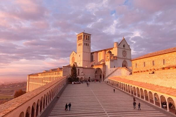 Europe, Italy, Perugia distict, Assisi. The Basilica of St. Francis at sunset