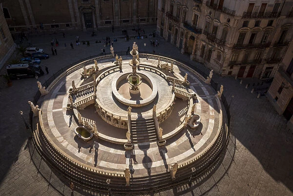 europe, Italy, Sicily. Palermo, piazza Pretoria with the Praetoria fountain