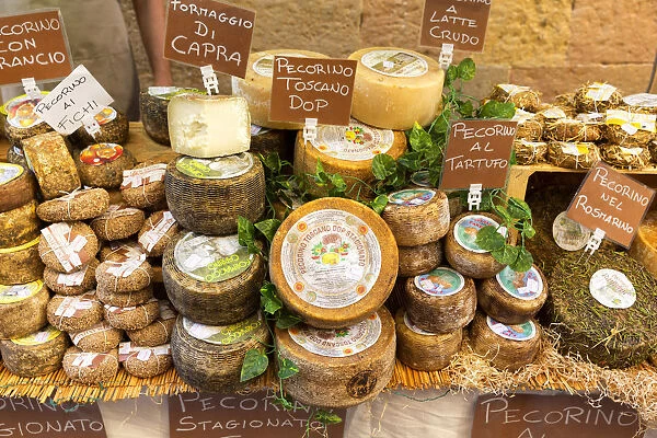 Europe, Italy, Tuscany, Siena district, Orcia Valley, Pienza. Pienzas typical cheese