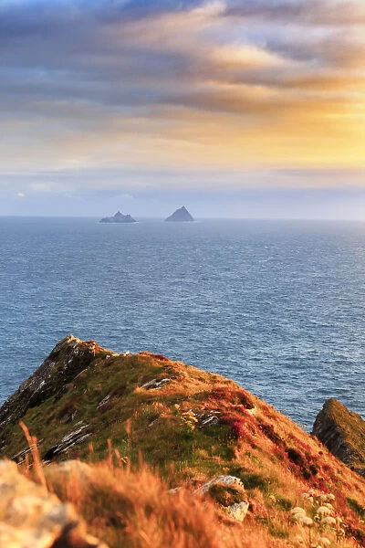 Europe, Ring of Kerry, Skellig Islands at sunset