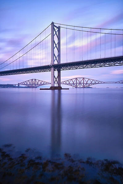 Europe, Scotland, Lothian, Edinburgh, Firth of Fourth, Forth Road Bridge