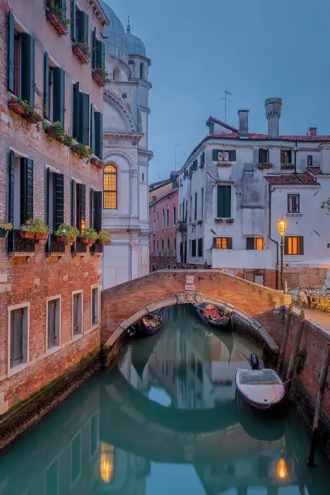 Framed Print : Evening at Rio dei Miracoli with its little bridge and the church of Santa Maria dei Miracoli, Cavallino - Treporti, Venice province, Veneto region, Italy, Europe Framed Print : Evening at Rio dei Miracoli with its little bridge and the church of Santa Maria dei Miracoli, Cavallino - Treporti, Venice province, Veneto region, Italy, Europe