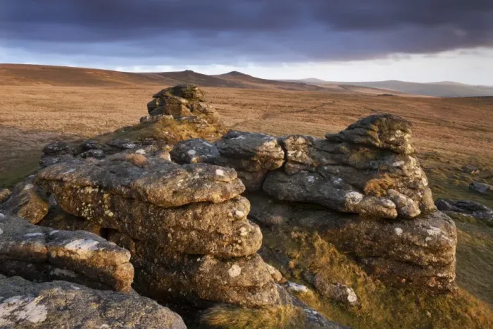 Framed Print : Evening sunlight on Arms Tor, looking towards Chat Tor and Hare Tor, Dartmoor, Devon, England Framed Print : Evening sunlight on Arms Tor, looking towards Chat Tor and Hare Tor, Dartmoor, Devon, England