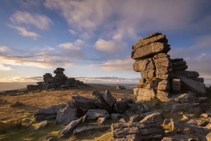 Framed Print : Evening sunlight on the granite pillars of Great Staple Tor, Dartmoor, Devon, England Framed Print : Evening sunlight on the granite pillars of Great Staple Tor, Dartmoor, Devon, England