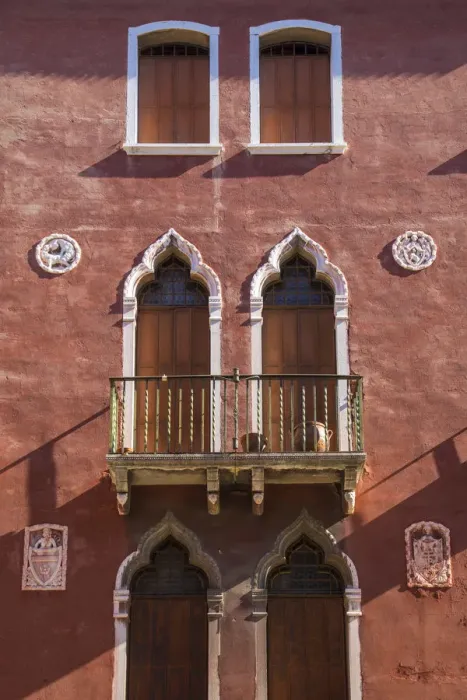 Framed Print : Facade of building in Cannaregio, Venice, Veneto, Italy Framed Print : Facade of building in Cannaregio, Venice, Veneto, Italy