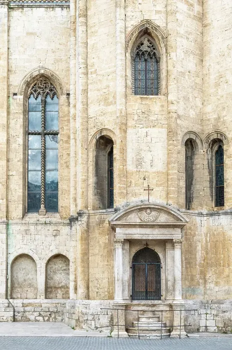Framed Print : Facade details of the Church of San Francesco (the Basilica di San Francesco) in Piazza del Popolo, Ascoli Piceno, Marche, Italy