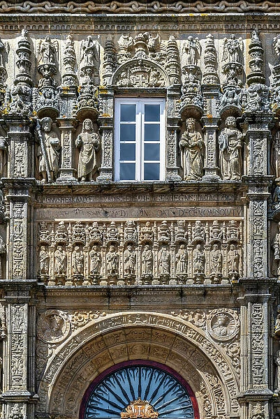 Facade of the Hostal dos Reis Catolicos, one of the oldest continuously operating hotels in the world, Santiago de Compostela, Galicia, Spain