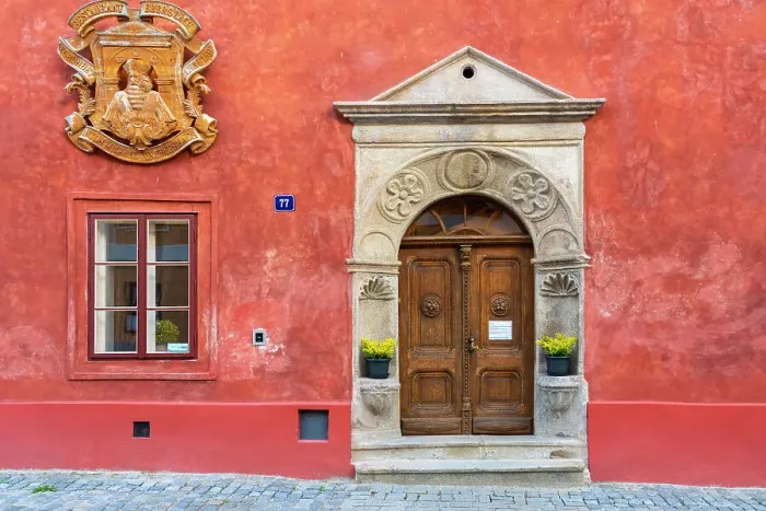 Framed Print : Facade of red house in Historic Center of Cesky Krumlov, UNESCO, Cesky Krumlov, South Bohemian Region, Czech Republic
