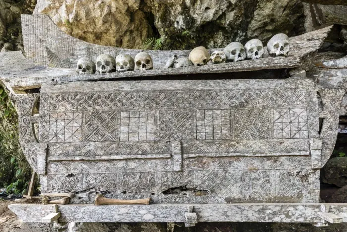 Framed Print : Family tomb and skulls, Rantepao, Tana Toraja, Sulawesi, Indonesia Framed Print : Family tomb and skulls, Rantepao, Tana Toraja, Sulawesi, Indonesia