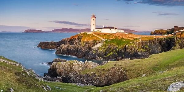 Fanad Head (Fanaid) lighthouse, County Donegal, Ulster region, Ireland, Europe