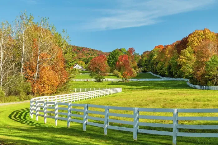 Framed Print : Farm in Autumn, Warren, Vermont, New England, USA Framed Print : Farm in Autumn, Warren, Vermont, New England, USA