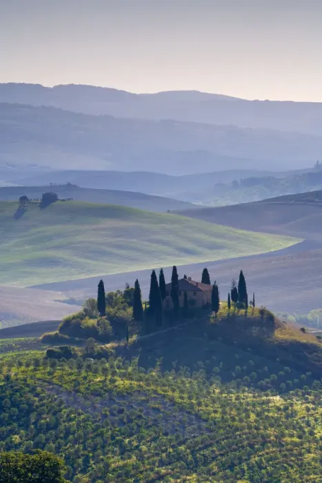 Framed Print : Farmhouse, Val d Orcia, Tuscany, Italy