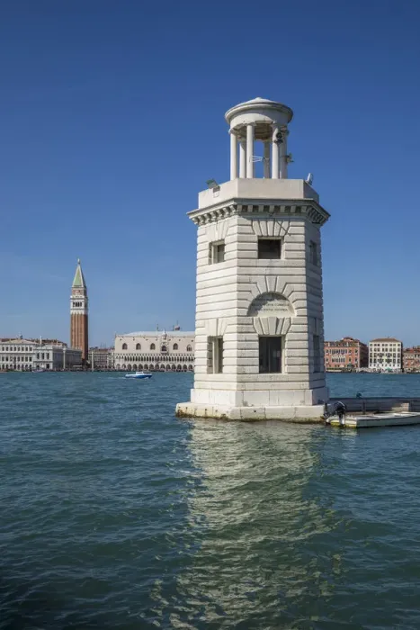 Framed Print : Faro San Giorgio Maggiore (Campanile & St Framed Print : Faro San Giorgio Maggiore (Campanile & St