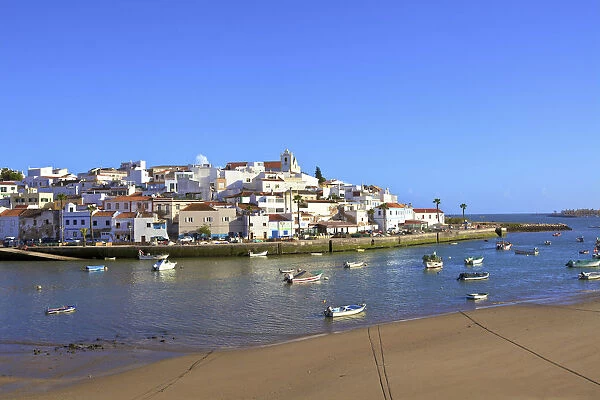 Ferragudo, Western Algarve, Algarve, Portugal, Europe
