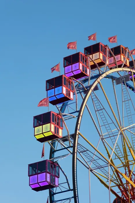 Framed Print : Ferris Wheel at the Christmas market near the Rotes Rathaus, Berlin, Germany