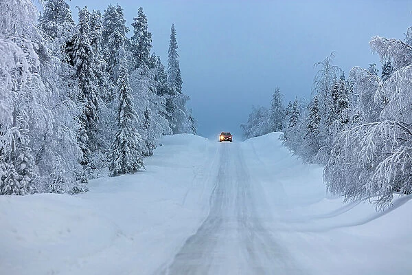Finland, Lapland, snowy road