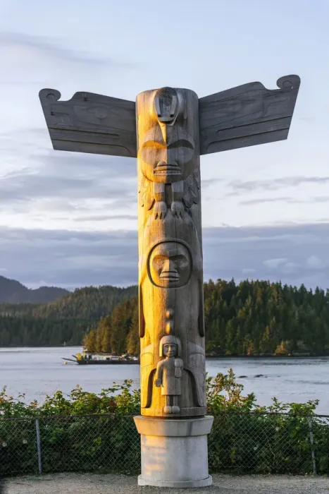 Framed Print : First Nation Totem Pole in Tofino, Vancouver Island, British Columbia, Canada Framed Print : First Nation Totem Pole in Tofino, Vancouver Island, British Columbia, Canada