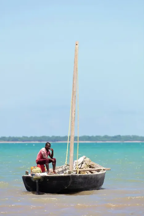 Framed Print : Fisherman on his old wooden boat, Nungwi, Zanzibar, Tanzania Framed Print : Fisherman on his old wooden boat, Nungwi, Zanzibar, Tanzania