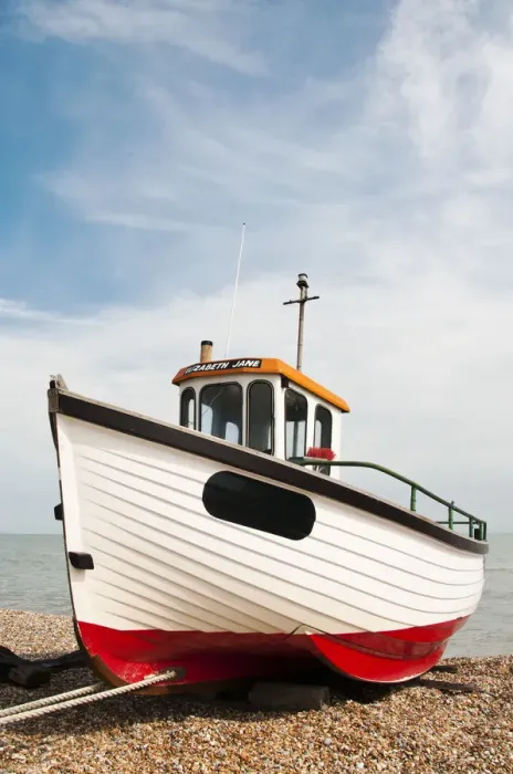 Framed Print : Fishing boat, Dungeness, Kent, UK Framed Print : Fishing boat, Dungeness, Kent, UK