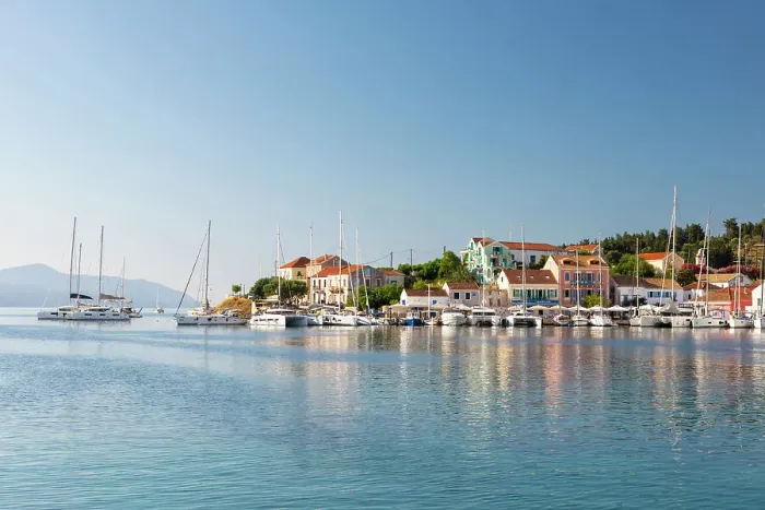 Framed Print : Fiskardo Harbour, Kefalonia, Ionian Islands, Greece Framed Print : Fiskardo Harbour, Kefalonia, Ionian Islands, Greece