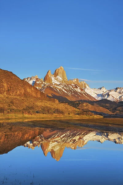 Fitzroy Range - Argentina, Santa Cruz, Los Glaciares, El Chalten, Mount Fitz Roy