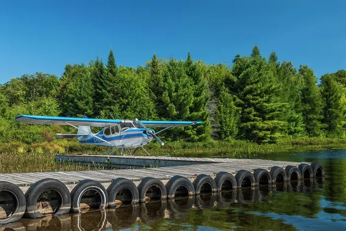 Framed Print : Float Plane in Muskoka, Ontario, Canada Framed Print : Float Plane in Muskoka, Ontario, Canada