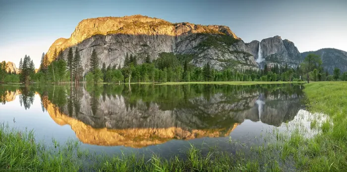 Framed Print : Flooded meadow in Yosemite Valley during springtime, Yosemite National Park, California, USA