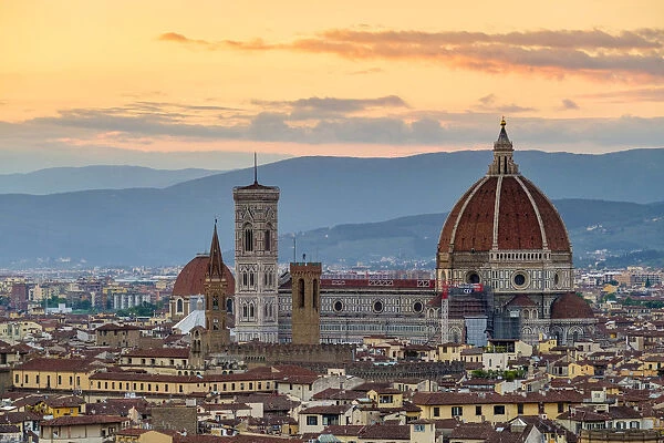 Florence Cathedral (Duomo di Firenze) and buildings in the old town at sunset, Florence