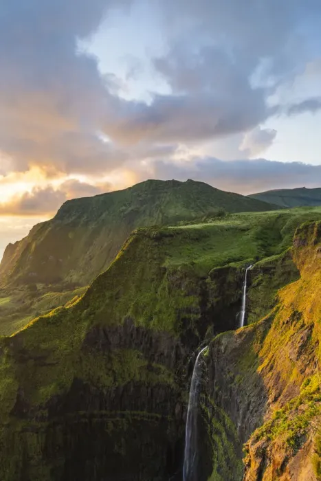 Framed Print : Flores island, Azores, Portugal. Ribeira do Ferreiro waterfalls Framed Print : Flores island, Azores, Portugal. Ribeira do Ferreiro waterfalls