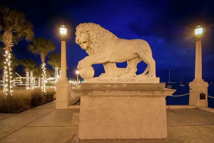 Framed Print : Florida, Saint Augustine, Bridge Of Lions, Marble Medici Lion, 1924, Modeled From The Villa Medici Lions Of Rome, Bridge Crosses The Matanzas River And Connects Downtown Saint Augustine To Anastasia Island