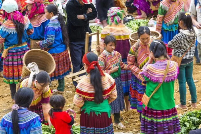 Framed Print : Flower Hmong tribes people at market, nr Bac Ha, nr Sapa, Vietnam Framed Print : Flower Hmong tribes people at market, nr Bac Ha, nr Sapa, Vietnam