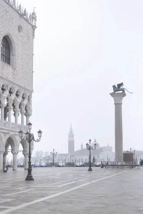 Framed Print : Foggy morning in Piazza San Marco with the San Giorgio Church appearing in the background Framed Print : Foggy morning in Piazza San Marco with the San Giorgio Church appearing in the background