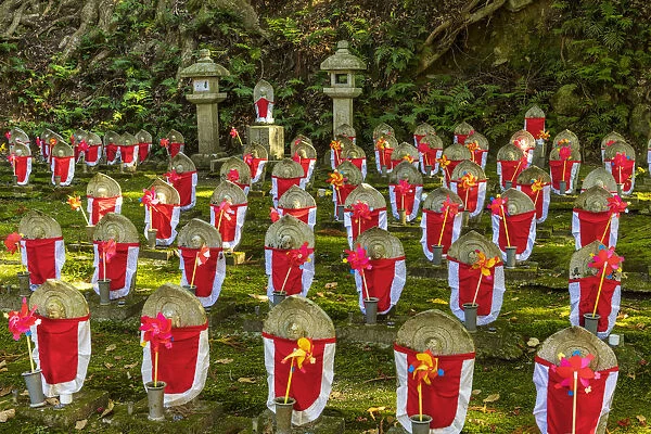 Forest of a 1000 Buddhas, Kongorin-ji Temple, Shiga Prefecture, Japan