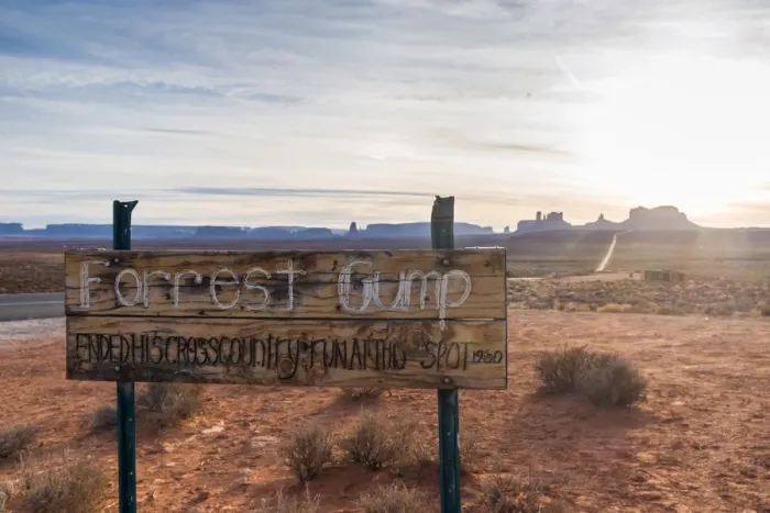 Framed Print : Forrest Gump Point, Mexican Hat, Monument Valley, Utah, USA Framed Print : Forrest Gump Point, Mexican Hat, Monument Valley, Utah, USA