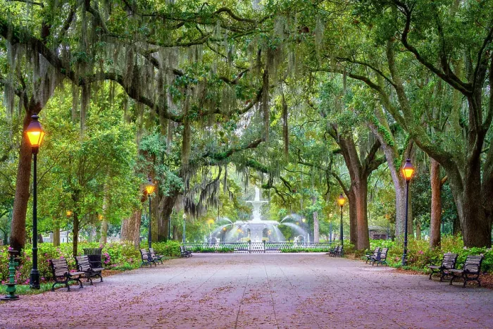 Framed Print : Forsyth Fountain, Forsyth Park Savannah, Georgia, USA Framed Print : Forsyth Fountain, Forsyth Park Savannah, Georgia, USA