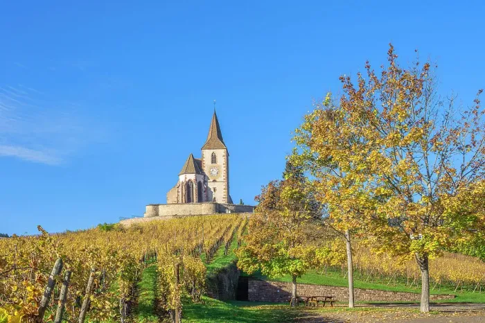 Framed Print : Fortified church of Saint Jacques, Hunawihr, Haut-Rhin, Alsace, Alsace-Champagne-Ardenne-Lorraine, Grand Est, France Framed Print : Fortified church of Saint Jacques, Hunawihr, Haut-Rhin, Alsace, Alsace-Champagne-Ardenne-Lorraine, Grand Est, France
