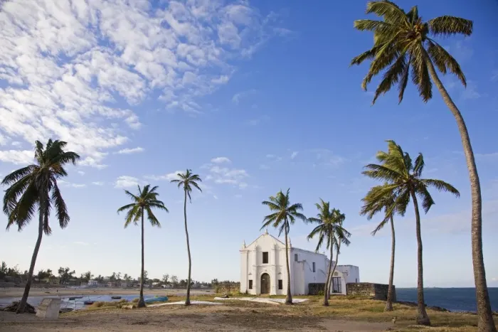 Framed Print : The Fortim-Igreja de Santo Antonio on Ilha do Mozambique Framed Print : The Fortim-Igreja de Santo Antonio on Ilha do Mozambique