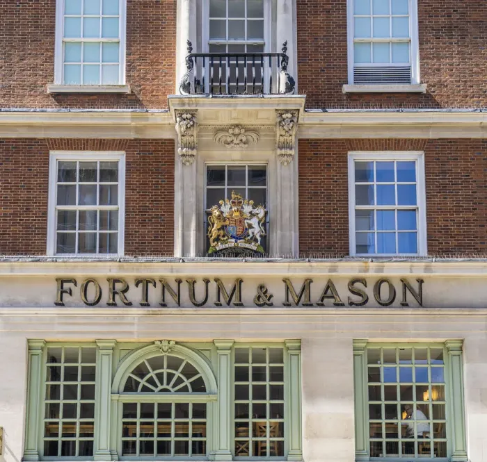 Framed Print : Fortnum and masons, Piccadilly, London, England, UK Framed Print : Fortnum and masons, Piccadilly, London, England, UK