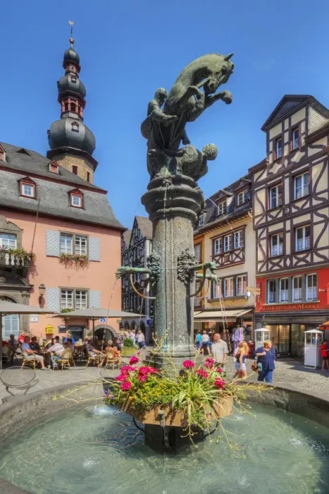 Framed Print : Fountain on the market place, Cochem, Rhineland-Palatinate, Germany