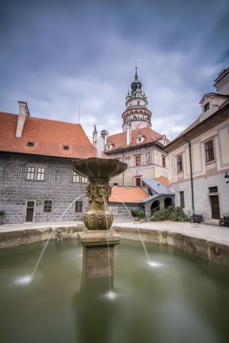 Framed Print : Fountain by State Castle And Chateau Cesky Krumlov tower, UNESCO, Cesky Krumlov, South Bohemian Region, Czech Republic