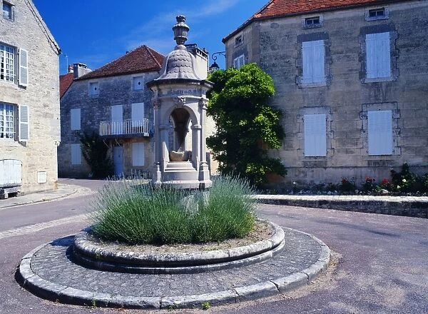 Fountain in town square, Flavigny sur Ozerain