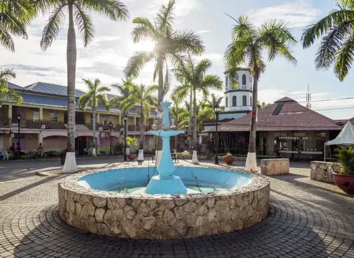 Framed Print : Fountain at Water Square, Falmouth, Trelawny Parish, Jamaica