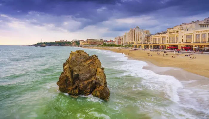 Framed Print : France, Aquitaine, Pyrenees Atlantiques, Biarritz