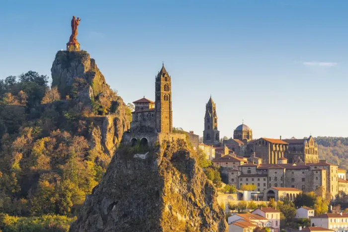 Framed Print : France, Auvergne-Rhone-Alpes, Haute-Loire, Le Puy-en-Velay. Cityscape at sunset Framed Print : France, Auvergne-Rhone-Alpes, Haute-Loire, Le Puy-en-Velay. Cityscape at sunset