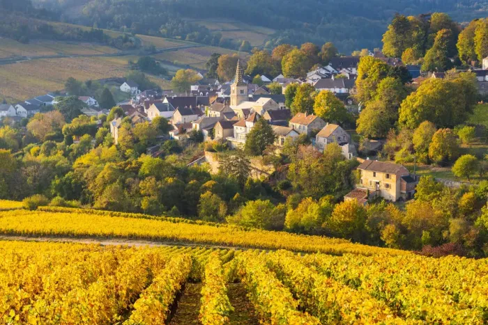 Framed Print : France, Bourgogne-Franche-Comte, Burgundy, Cote-d Or, Pernand-Vergelesses Framed Print : France, Bourgogne-Franche-Comte, Burgundy, Cote-d Or, Pernand-Vergelesses